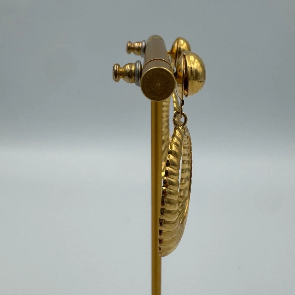 Vintage Gold Tone‎ Ribbed Oval Drop Dangle Earrings Statement Retro